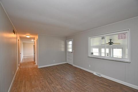 724 Daphne Ct, Forest Park, OH 45240 photo 14