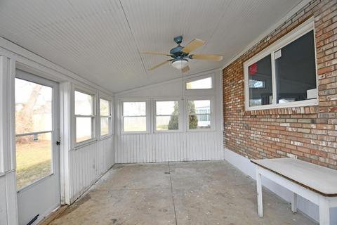 724 Daphne Ct, Forest Park, OH 45240 photo 15