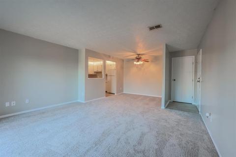 547 Davis Rd #5, Cincinnati, OH 45255 photo 5
