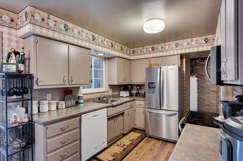 547 Andres Ln, Cincinnati, OH 45244 photo 9