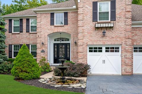 1025 Windsor Ct, Cincinnati, OH 45245 photo 2
