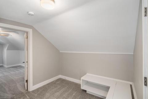 2858 Markbreit Ave, Cincinnati, OH 45209 photo 24