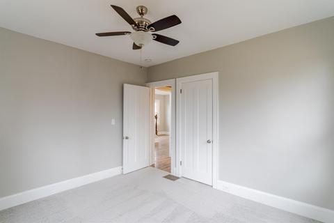 2858 Markbreit Ave, Cincinnati, OH 45209 photo 19