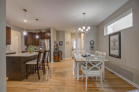 950 Misty Stream Dr, Cincinnati, OH 45231 photo 3