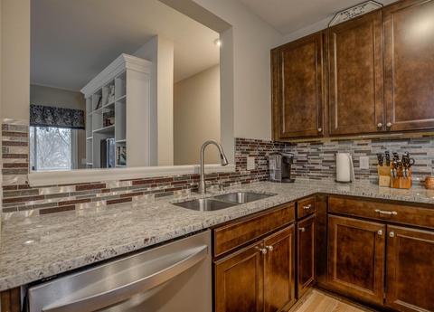 950 Misty Stream Dr, Cincinnati, OH 45231 photo 6