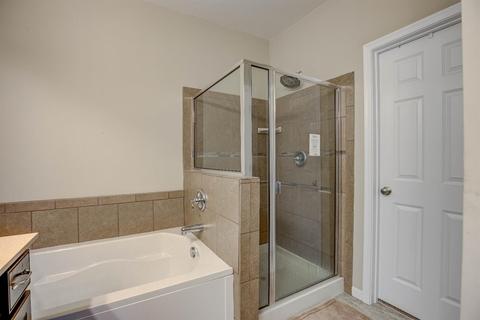 950 Misty Stream Dr, Cincinnati, OH 45231 photo 14