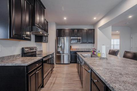 607 Babbling Brooke Dr, Monroe, OH 45050 photo 9