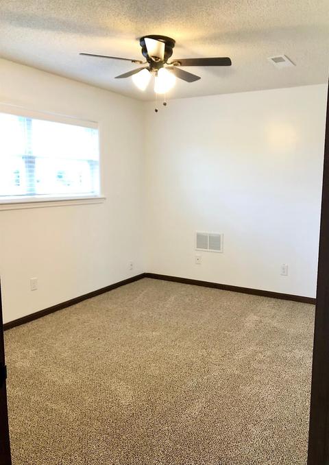 3674 Lucas Rd, Blanchester, OH 45107 photo 11