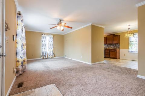 9240 Ranchill Dr, Cincinnati, OH 45231 photo 8