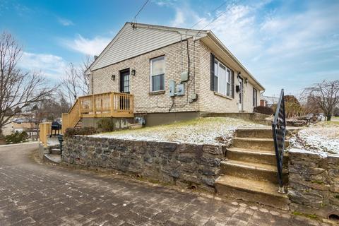 9240 Ranchill Dr, Cincinnati, OH 45231 photo 5
