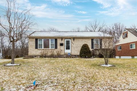 9240 Ranchill Dr, Cincinnati, OH 45231 photo 1