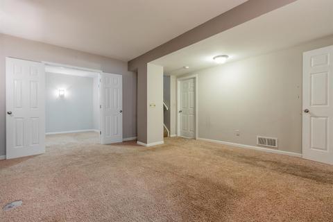 9240 Ranchill Dr, Cincinnati, OH 45231 photo 25