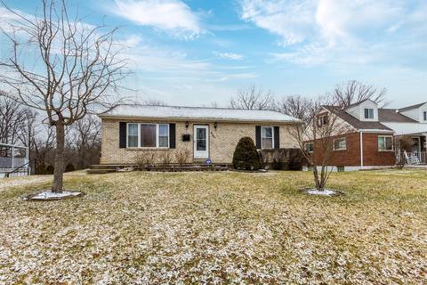 9240 Ranchill Dr, Cincinnati, OH 45231 photo 3