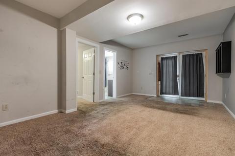 9240 Ranchill Dr, Cincinnati, OH 45231 photo 29