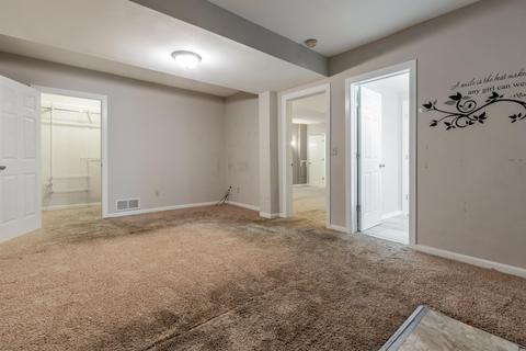 9240 Ranchill Dr, Cincinnati, OH 45231 photo 27