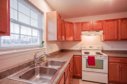 6749 Chamomile Ct, Hamilton Township, OH 45039 photo 11