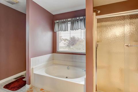 2020 Crest Rd, Forest Park, OH 45240 photo 17