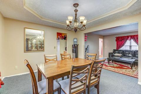 2020 Crest Rd, Forest Park, OH 45240 photo 6