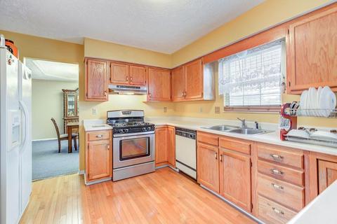 2020 Crest Rd, Forest Park, OH 45240 photo 8