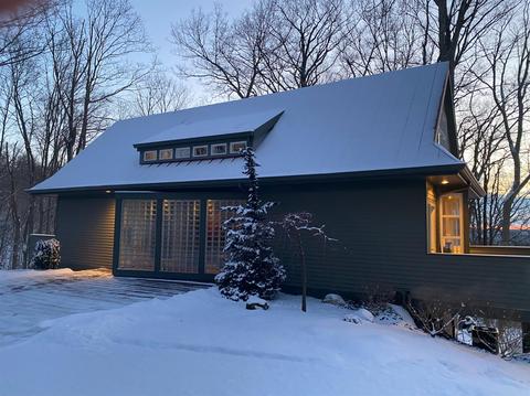 21 Locust Hill Rd, Cincinnati, OH 45245 photo 2