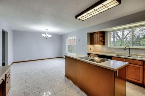 8650 Totempole Dr, Cincinnati, OH 45249 photo 12