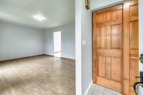 8650 Totempole Dr, Cincinnati, OH 45249 photo 3