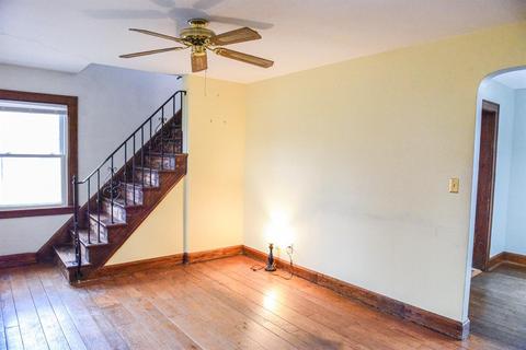 6868 Warder Dr, Cincinnati, OH 45224 photo 9