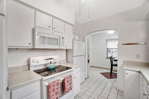 1018 Egan Hills Dr, Cincinnati, OH 45229 photo 17