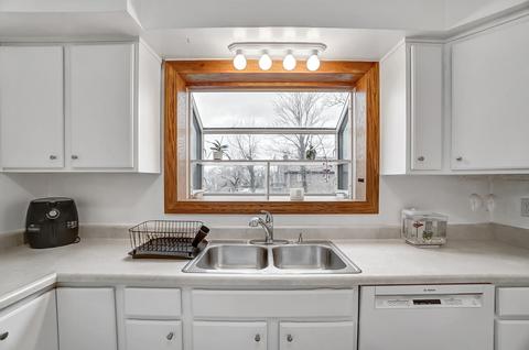 1018 Egan Hills Dr, Cincinnati, OH 45229 photo 18