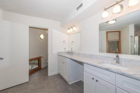 1034 Hatch St, Cincinnati, OH 45202 photo 20