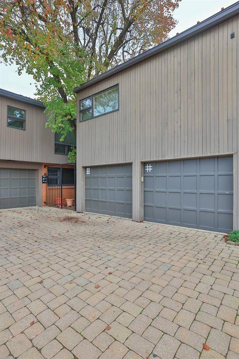 1034 Hatch St, Cincinnati, OH 45202 photo 39