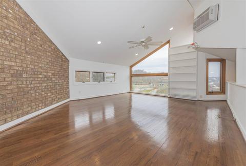 1034 Hatch St, Cincinnati, OH 45202 photo 5