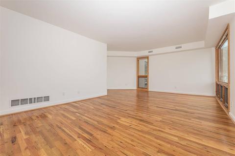 1034 Hatch St, Cincinnati, OH 45202 photo 18