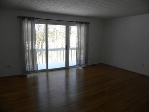 3657 Parfore Ct, Cincinnati, OH 45245 photo 4