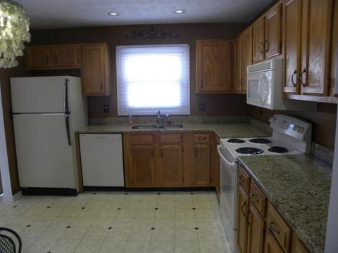 3657 Parfore Ct, Cincinnati, OH 45245 photo 7