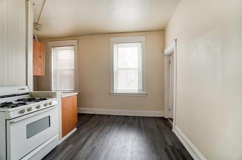 2247 Flora St, Cincinnati, OH 45219 photo 9