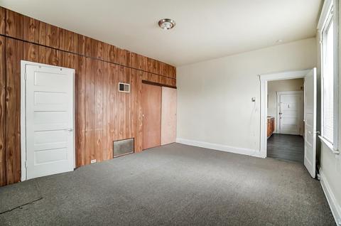 2247 Flora St, Cincinnati, OH 45219 photo 12