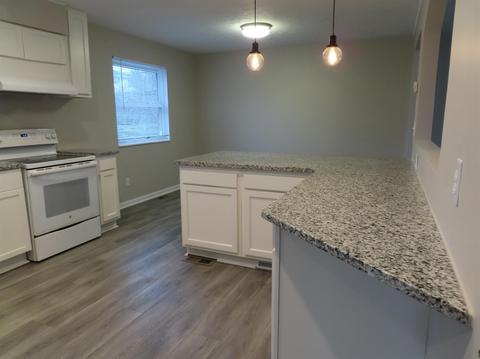 1774 Fullerton Dr, Cincinnati, OH 45240 photo 4