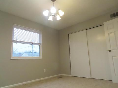 1774 Fullerton Dr, Cincinnati, OH 45240 photo 10