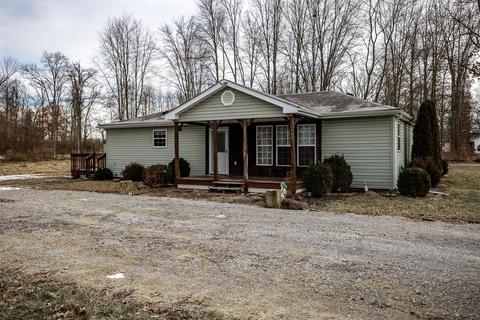 1932 Stumpy Ln, Goshen, OH 45122 photo 2