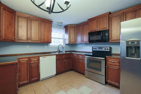 1932 Stumpy Ln, Goshen, OH 45122 photo 7