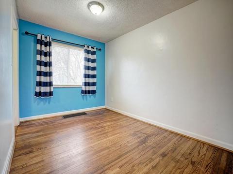 4483 Ebenezer Rd, Cincinnati, OH 45248 photo 9