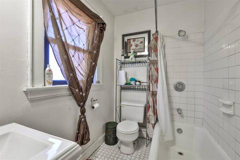 2467 Fairview Ave, Cincinnati, OH 45219 photo 13