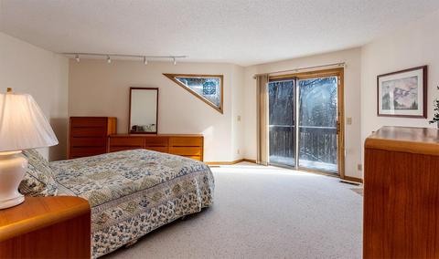 12082 Paulmeadows Dr, Cincinnati, OH 45249 photo 17