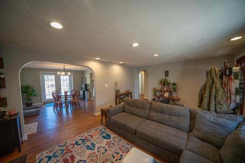 3866 Jackie Dr, Cincinnati, OH 45245 photo 6