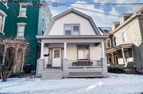 137 Lyon St, Cincinnati, OH 45219 photo 1