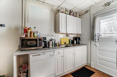 137 Lyon St, Cincinnati, OH 45219 photo 9