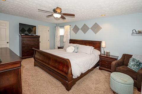 2247 Beechcroft Ct, Cincinnati, OH 45233 photo 23