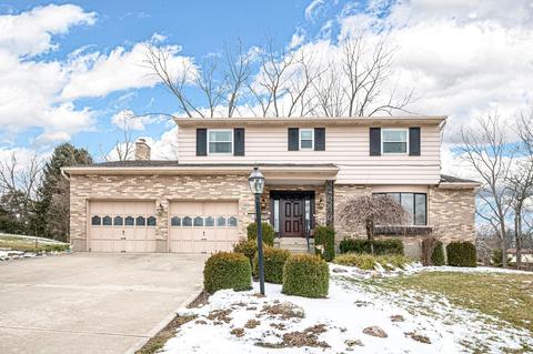 2247 Beechcroft Ct, Cincinnati, OH 45233 photo 2