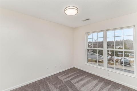 942 Crossing Pointe, Cincinnati, OH 45231 photo 8